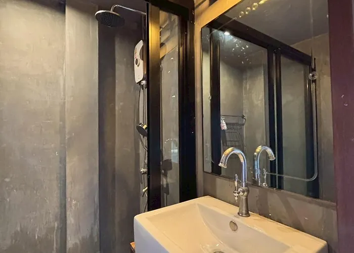 Hotel Sukhum Rajamangala-phatthanakan 2*