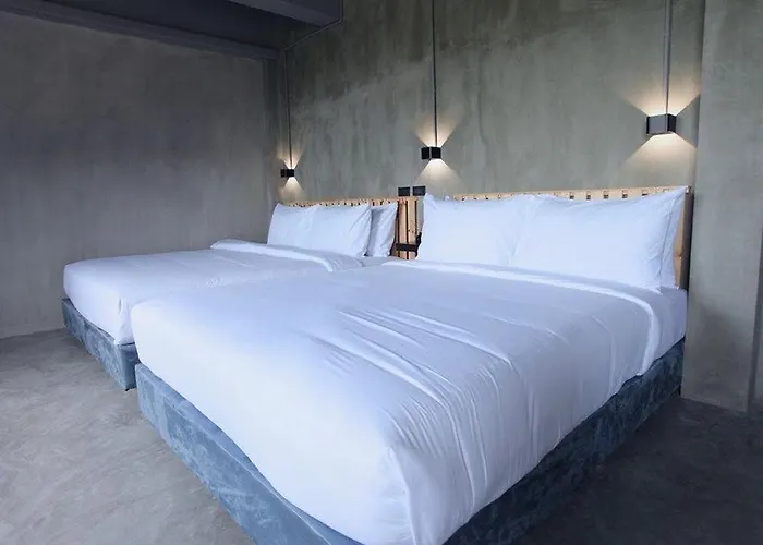 Sukhum Rajamangala-phatthanakan Hotel